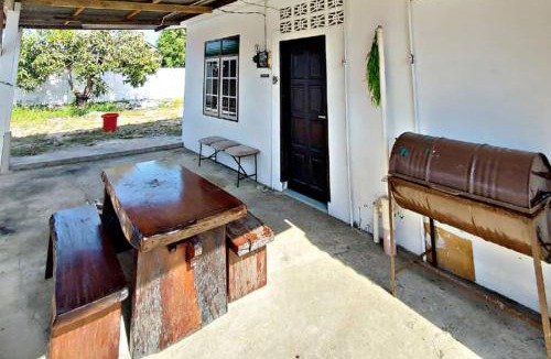 Kampung Ulu Takir House | Homestay Bonda