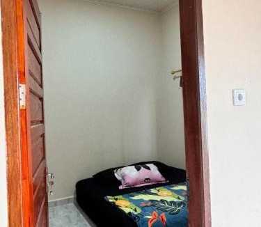 Bukittinggi House | Homestay Bukittinggi Agam "NADELS HOMESTAY SYARIAH"