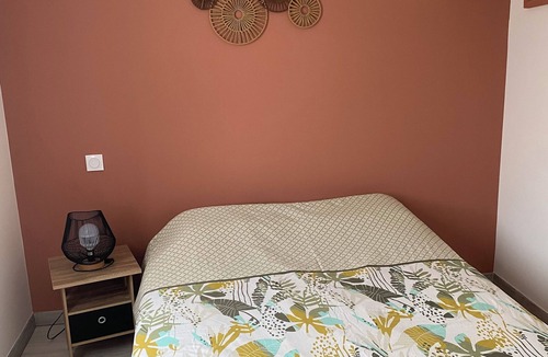 Les Essarts Bed & Breakfast | Homestay for rent. House in a very quiet subdivision.