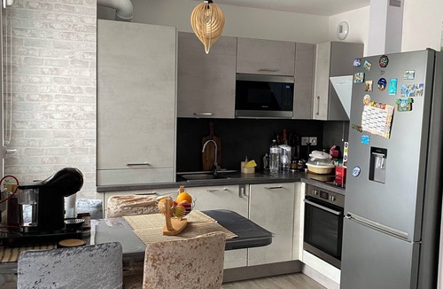 Cesson-Sevigne Bed & Breakfast | Homestay