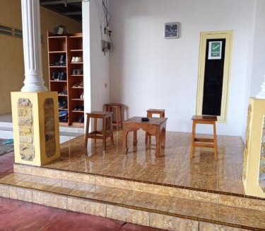 Kalipuro Apartment | homestay