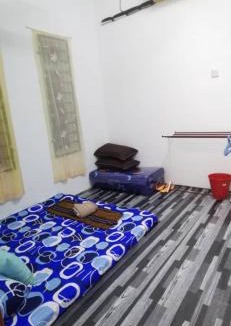 Kampung Tanjong Radin House | Homestay Kolam 4K