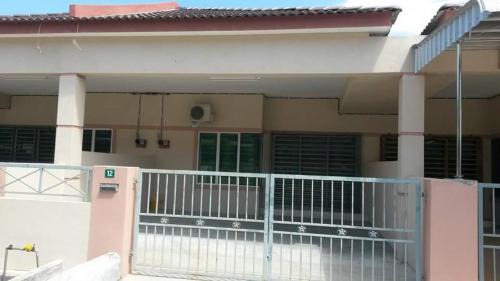 Kota Lama Kiri House | Homestay Kuala Kangsar