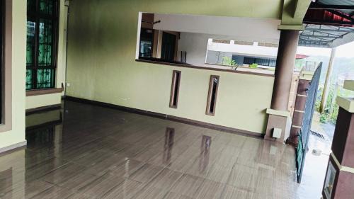 Jasin House | "Homestay Mak Midah"