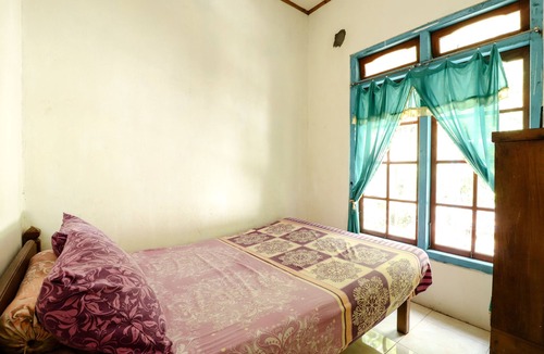 Kokap Hotel | Homestay Mbah Parni