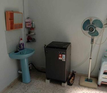 Taman Nesa Jaya House | homestay melang