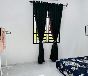 Kampung Mengkuang House | Homestay Nurwan