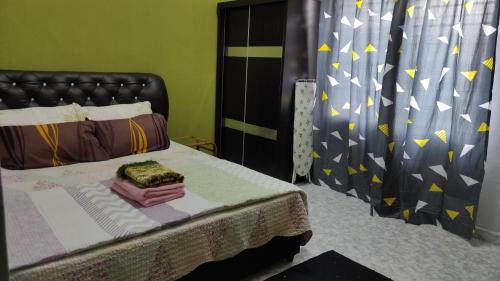 Parit Buntar House | Homestay Opah Parit Buntar, Perak
