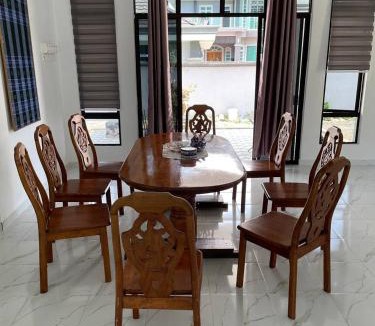 Kampung Badang House | Homestay PCB Villa MamaKaya