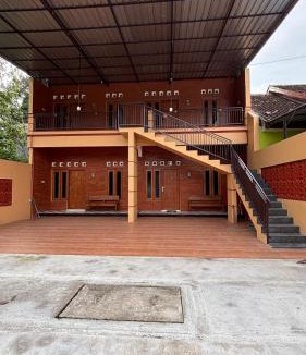 Ngaglik Hotel | Homestay Permana Syariah