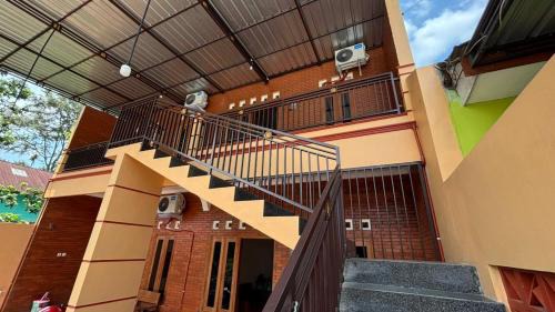 Ngaglik Hotel | Homestay Permana Syariah