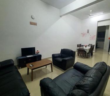 Kampung Paya Kongsi House | Homestay Pohon Rendang