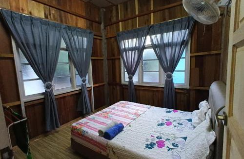 Kampung Durian Guling House | Homestay Puteri D'Durian Guling