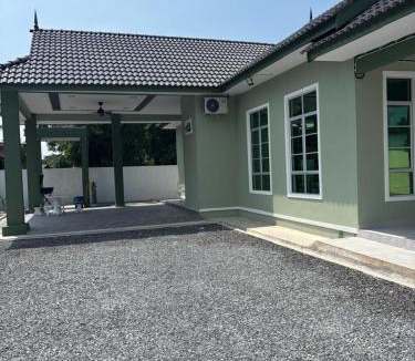 Kampung Balai Besar House | Homestay Rakyat Dungun