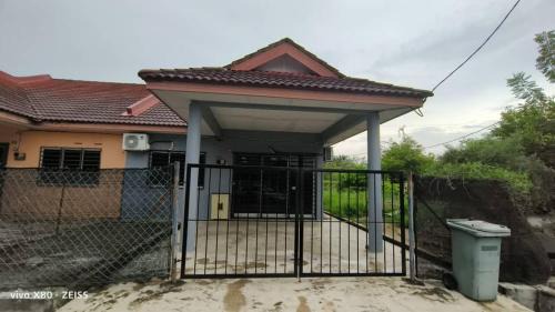 Bandar Bera House | homestay RUSA