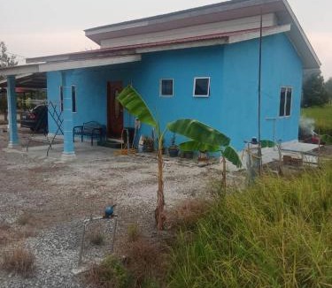 Sungai Besar House | Homestay Saadiah