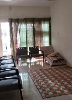 Gambang House | Homestay Simple