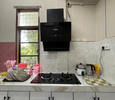 Kota Bharu Ski Chalet | Homestay Sri Redang