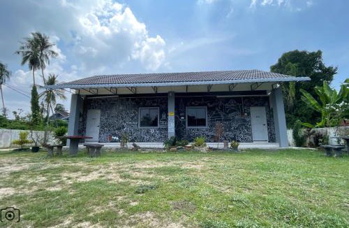 Kampung Rambutan Rendang House | Homestay Studio TOKAYOH