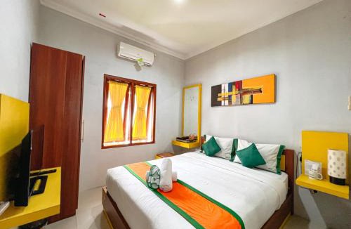 Catur Tunggal House | Homestay Syariah Ambarukmo Plaza by Simply Homy
