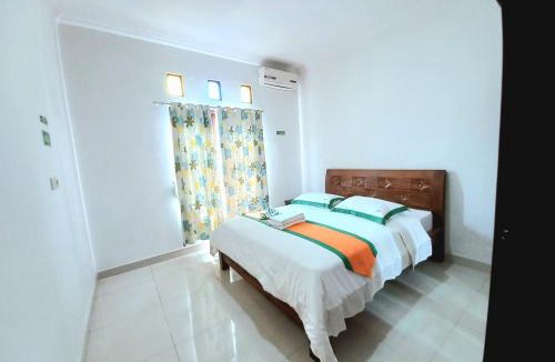 Central Yogyakarta House | Homestay Syariah Malioboro by Simply Homy