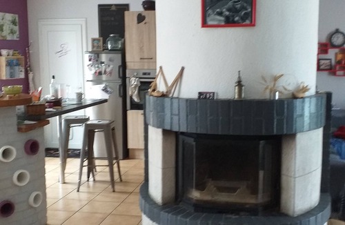 Bou House | Homestay. the owners live in the house 🏠
