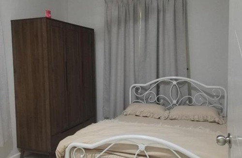 Kampung Padang Kemunting House | Homestay Umi