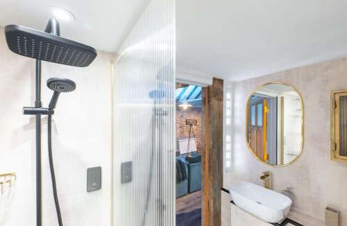 Southrepps House | Homestead and Black Cat Barn