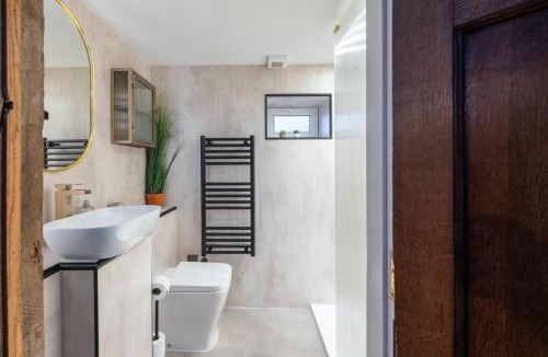 Southrepps House | Homestead and Black Cat Barn