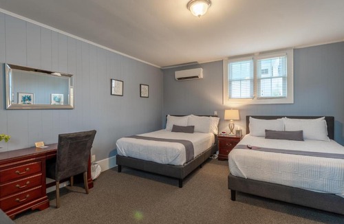 New Milford Bed & Breakfast | Homestead Inn