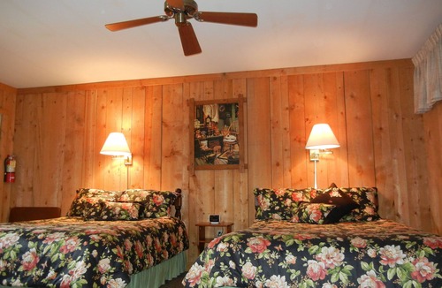 Witmer Cabin | Homestead Lodging