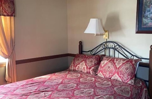 Witmer Cabin | Homestead Lodging