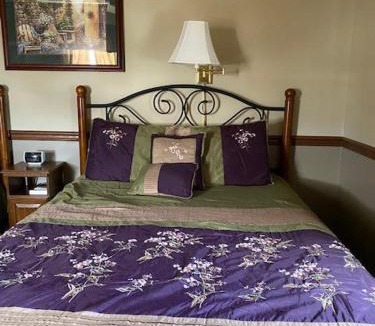 Witmer Cabin | Homestead Lodging