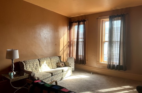 Warren Apartment | Homestead Suite