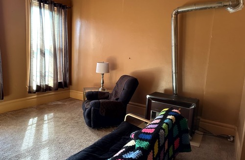 Warren Apartment | Homestead Suite