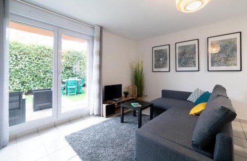 Blagnac Apartment | Hometimal Blagnac - T2 - Free Parking - Terrasse - Jardin