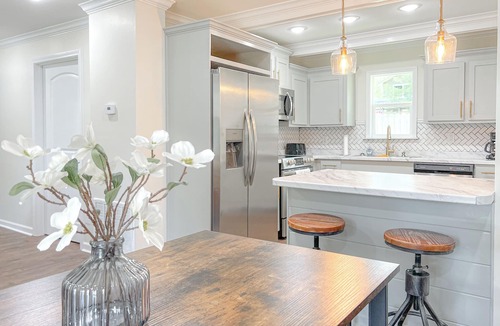 Starkville House | Hometown Hideaway, Walk to Main St, Starkville