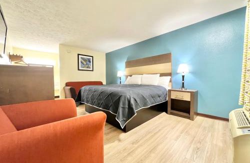 Berea Hotel | Hometown INN