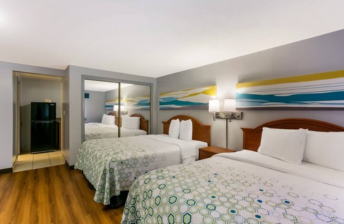 Reamstown Hotel | HomeTowne Studios by Red Roof Denver, PA