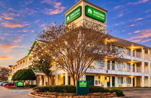 George Bush Park/Eldridge Hotel | HomeTowne Studios by Red Roof Houston - West Oaks - Energy Corridor
