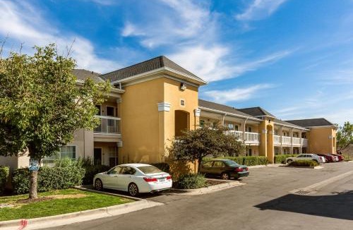 Taylorsville Hotel | HomeTowne Studios by Red Roof Salt Lake City - Mid Valley