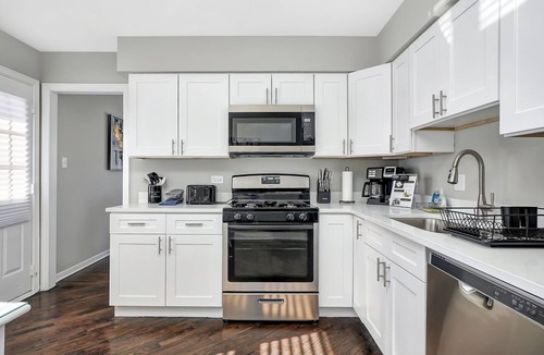Homewood House | Homewood Rental - Cherrywood Ln