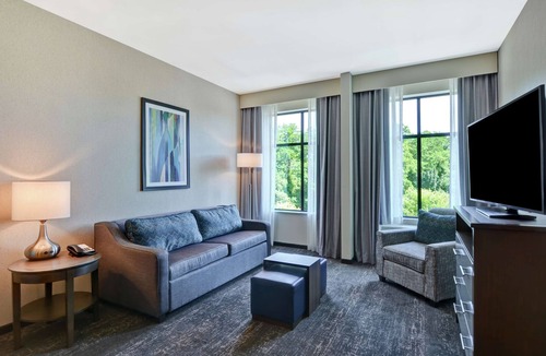 Poughkeepsie Hotel | Homewood Suites by Hilton Poughkeepsie