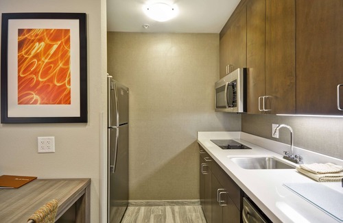 Rocky Mount Hotel | Homewood Suites by Hilton Rocky Mount