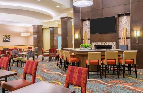 Downtown Little Rock Hotel | Homewood Suites by Hilton Little Rock Downtown