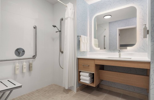 Burlington Hotel | Homewood Suites by Hilton Burlington