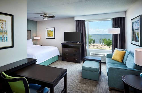 North Bay Hotel | Homewood Suites by Hilton North Bay