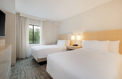 Parsippany Hotel | Homewood Suites by Hilton Parsippany-Troy Hills