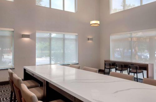 West San Antonio Hotel | Homewood Suites by Hilton Lackland AFB/SeaWorld, TX