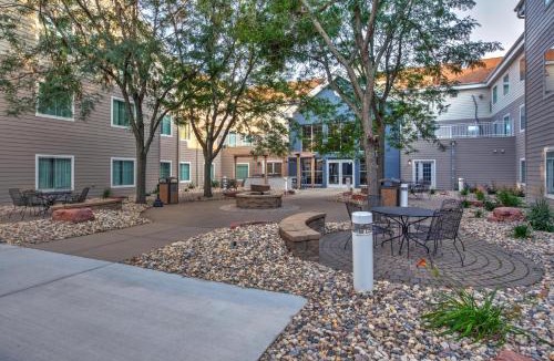 Sioux Falls Hotel | Homewood Suites by Hilton Sioux Falls